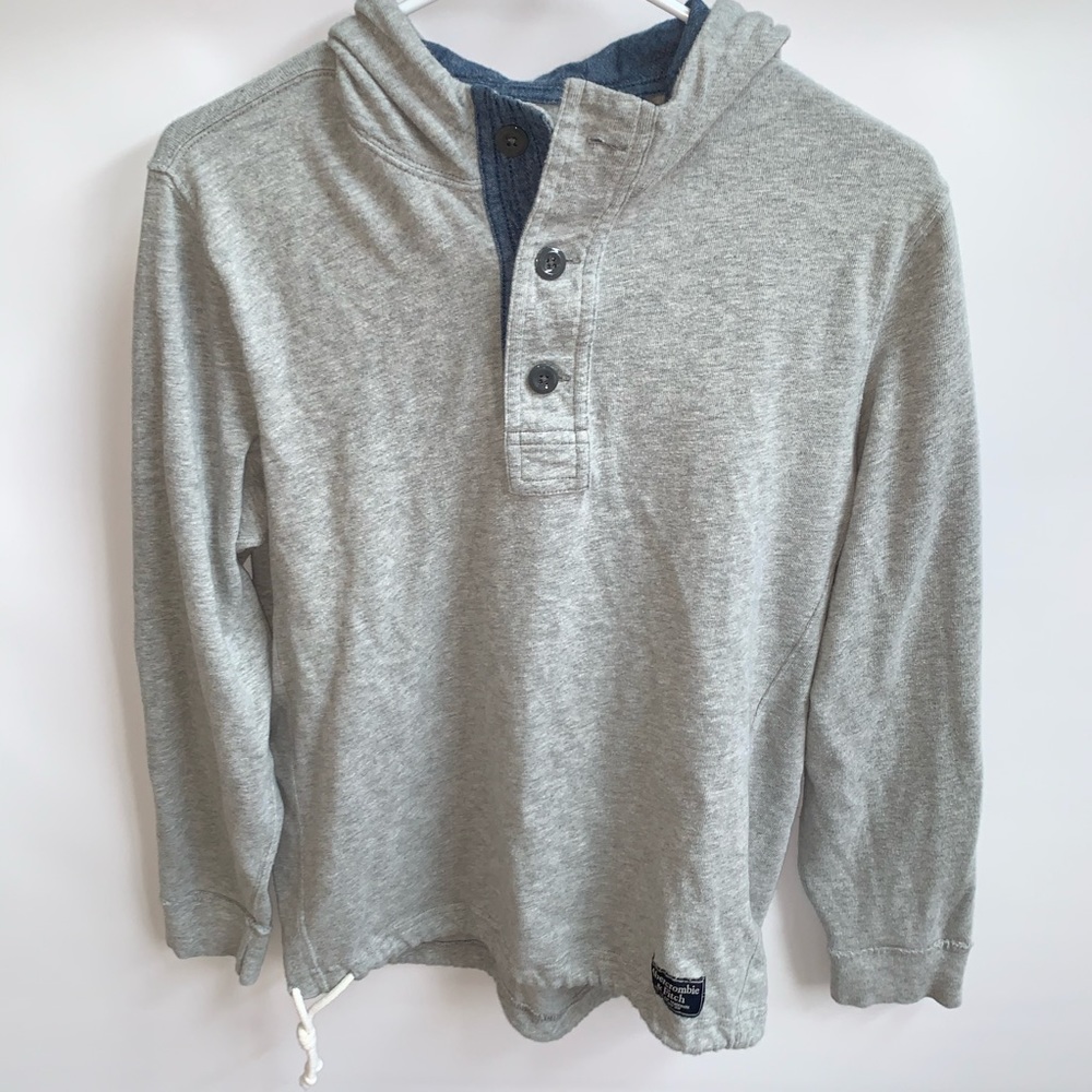 Abercrombie sweater with hoodie